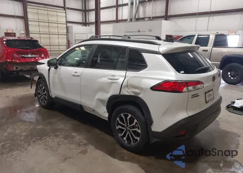 2025 Toyota Corolla Cross Hybrid Se from USA, damaged, VIN 7MUFBABG6SV073108